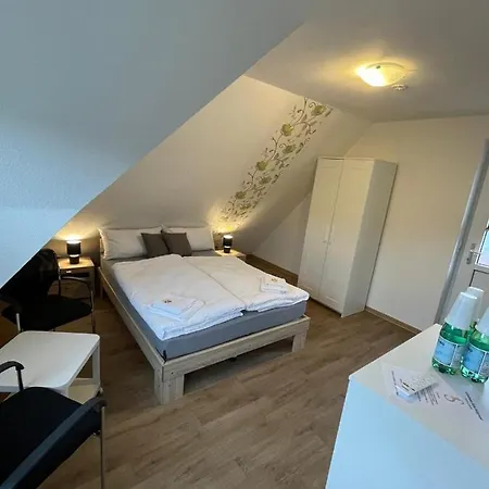 Gaestehaus Zum Surgrund Motel